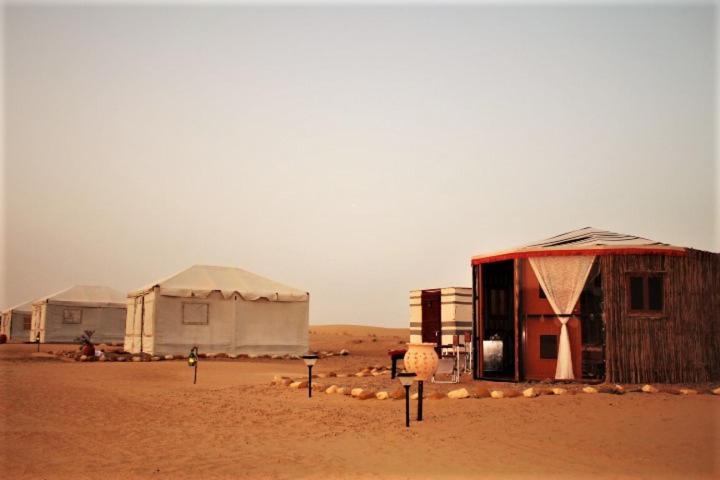 Legend Desert Camp Fulayj al Masha'ikh Εξωτερικό φωτογραφία