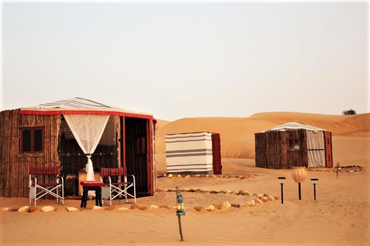Legend Desert Camp Fulayj al Masha'ikh Εξωτερικό φωτογραφία