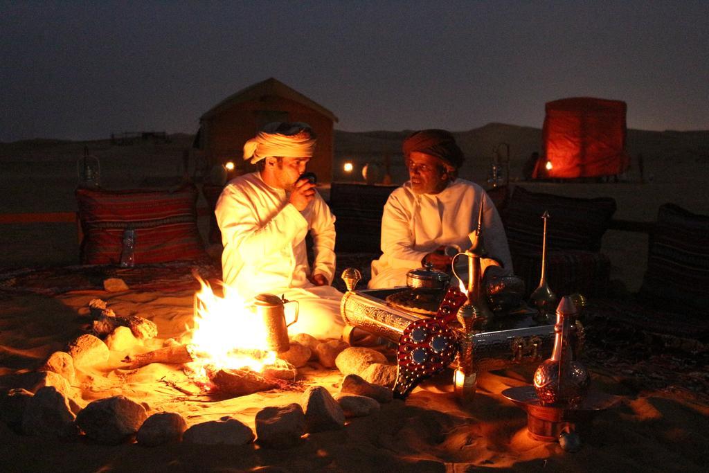 Legend Desert Camp Fulayj al Masha'ikh Εξωτερικό φωτογραφία