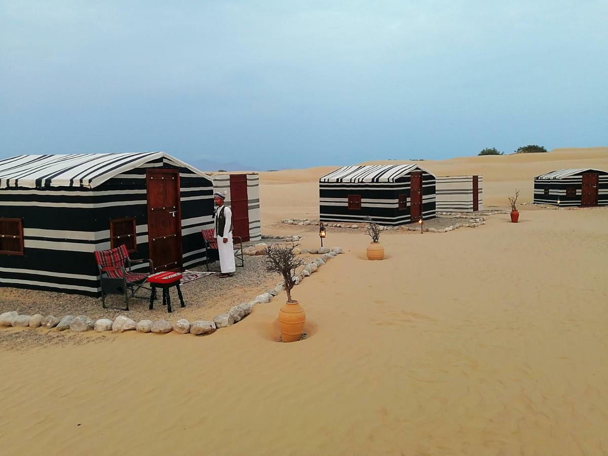 Legend Desert Camp Fulayj al Masha'ikh Εξωτερικό φωτογραφία